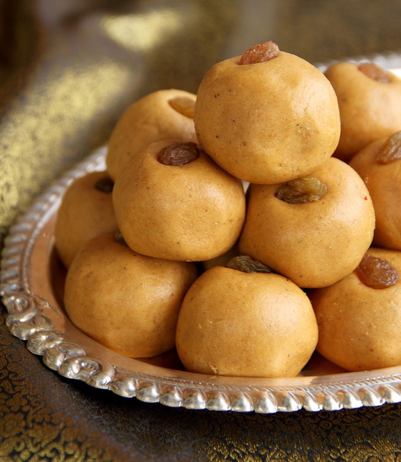 Besan Laddoo