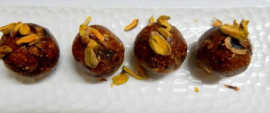Dryfruit Dates Laddoo